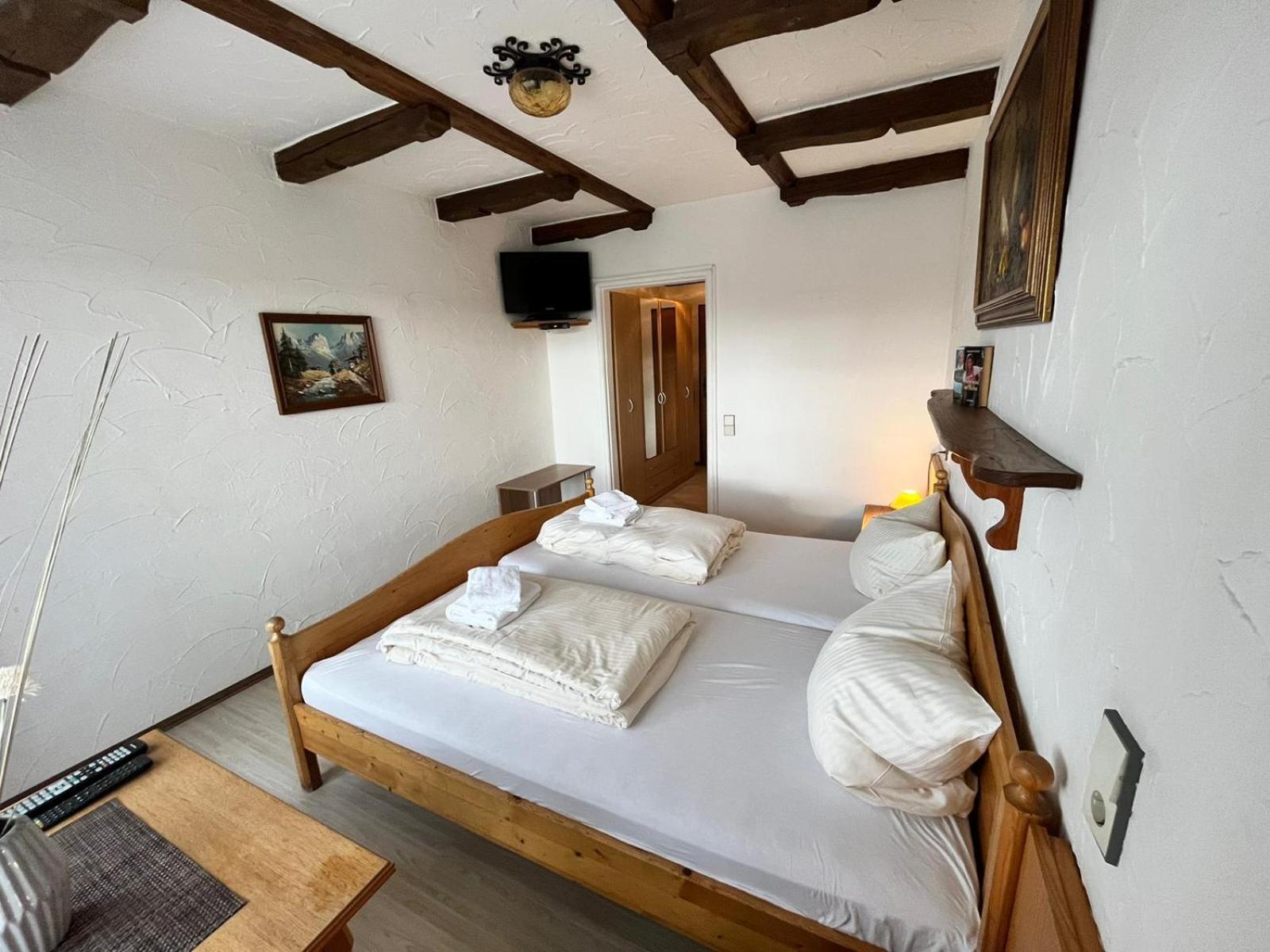 Hotel Negele Hohenfurch Екстер'єр фото