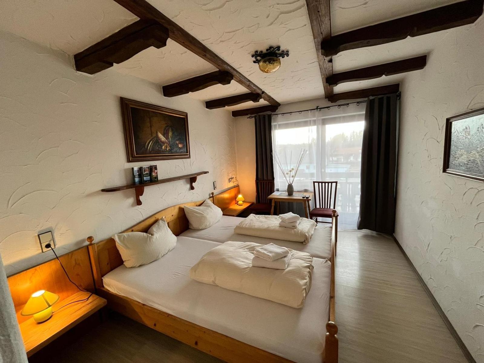 Hotel Negele Hohenfurch Екстер'єр фото