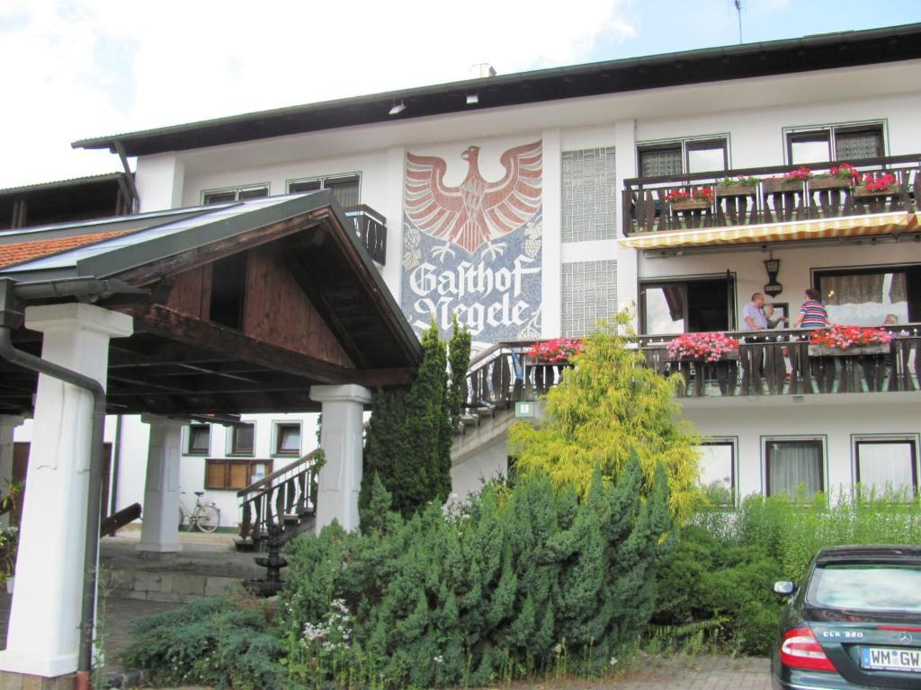 Hotel Negele Hohenfurch Екстер'єр фото