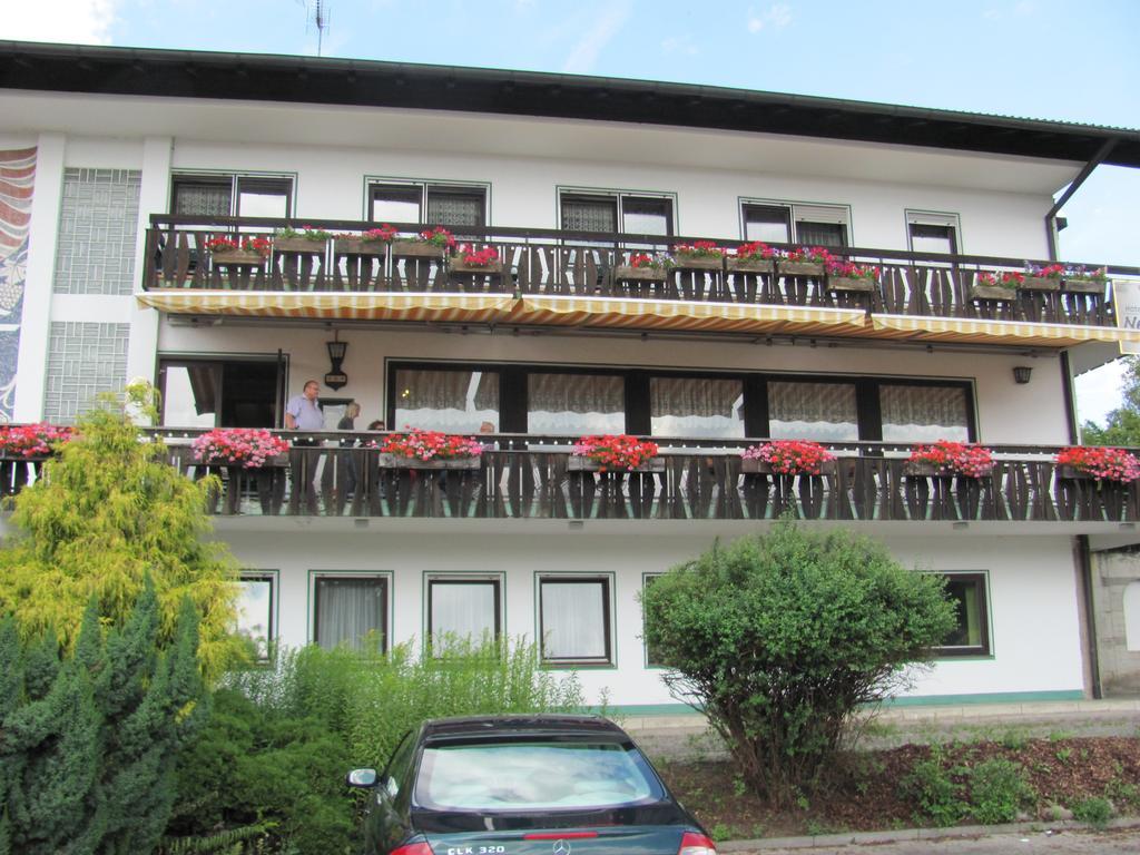 Hotel Negele Hohenfurch Екстер'єр фото